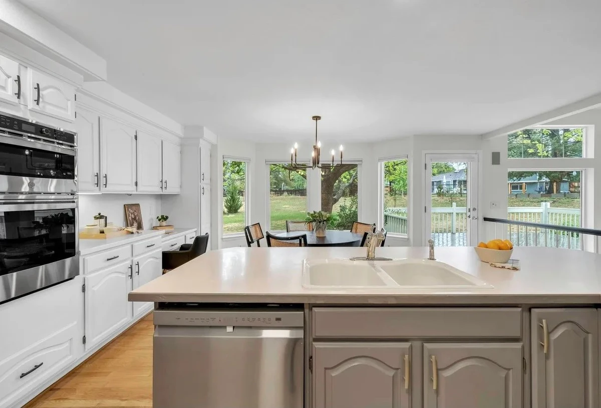 Bright and welcoming staged home in Boulder County, Colorado